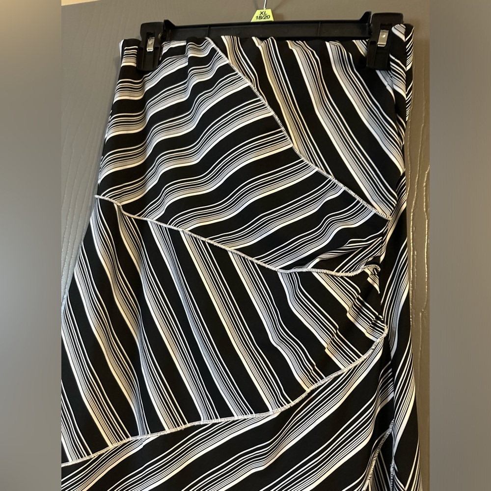 Tube top maxi angle dress